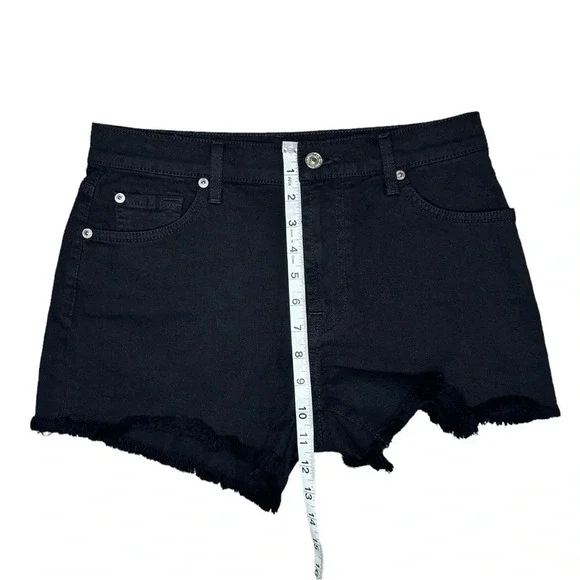 7 FOR ALL MANKIND Women’s Broken Twill Cut Off Short Black Size 28 - Picture 12 of 16